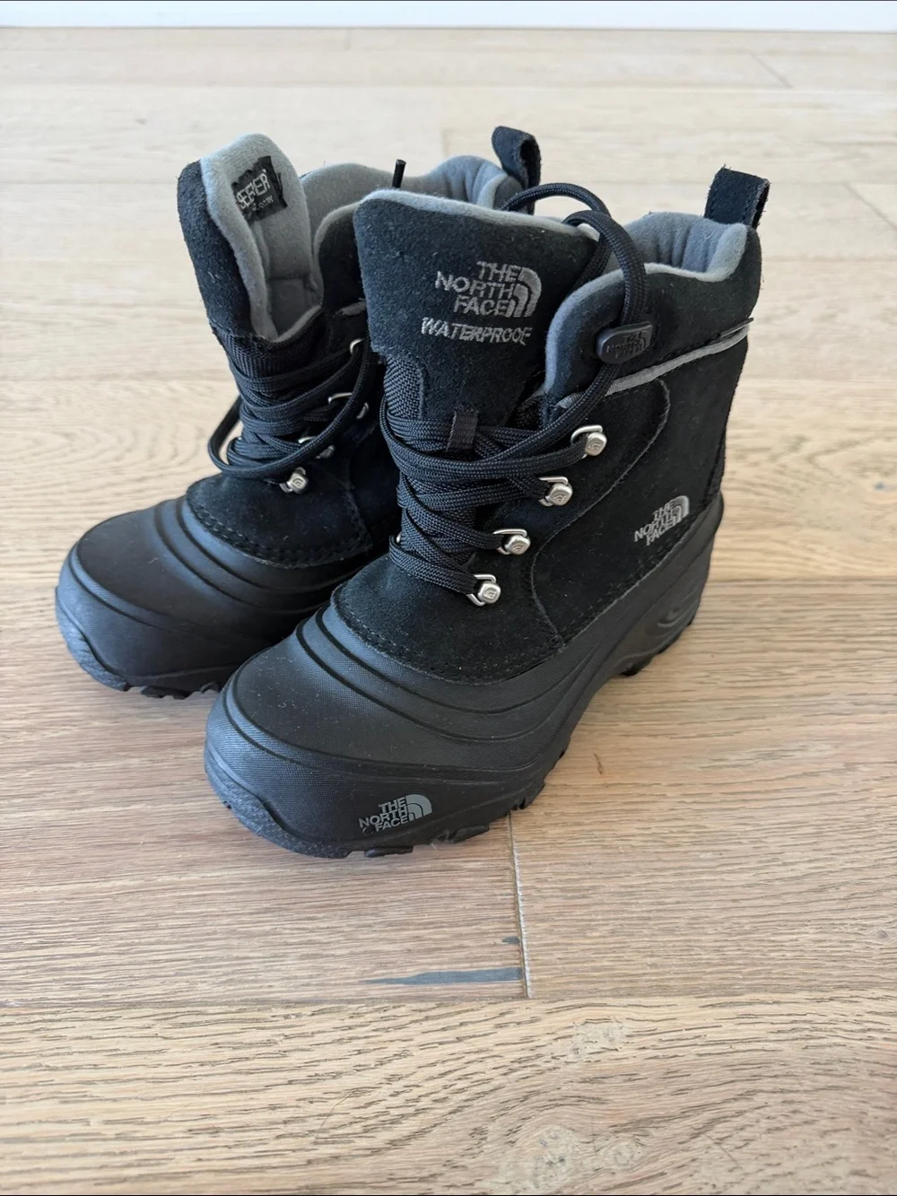 The North Face Kids Black Waterproof Snow Boots
